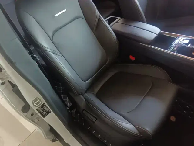 Maxus G50 — Фото автомобиля 24