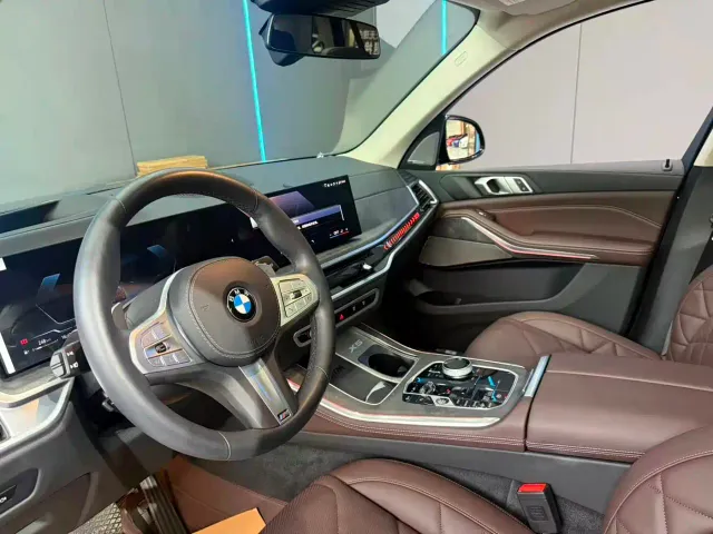 BMW X5 — Фото автомобиля 10