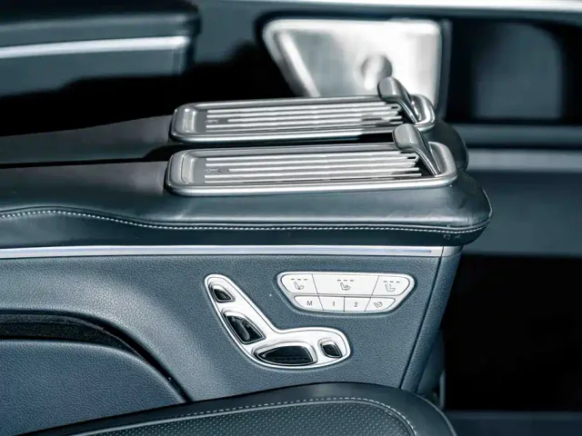 Mercedes-Benz V-Class — Фото автомобиля 23