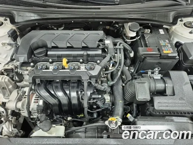Hyundai Avante CN7 — Фото автомобиля 6