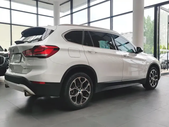 BMW X1 — Фото автомобиля 5