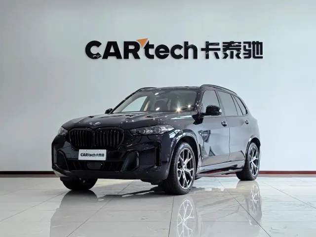 Фотография автомобиля — BMW X5