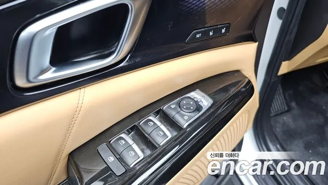 Kia Canival Carnival 4 поколение Бензин 9 мест Signature — Фото автомобиля 30