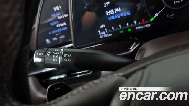 Cadillac Escalade 5th Gen — Фото автомобиля 28
