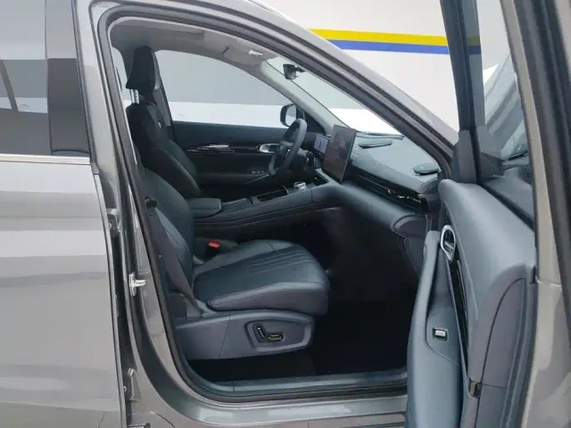 Geely Galaxy E5 — Фото автомобиля 8