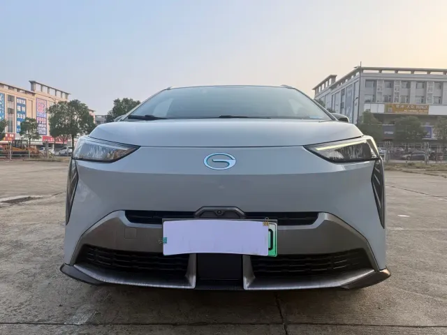 GAC Aion Y — Фото автомобиля 10