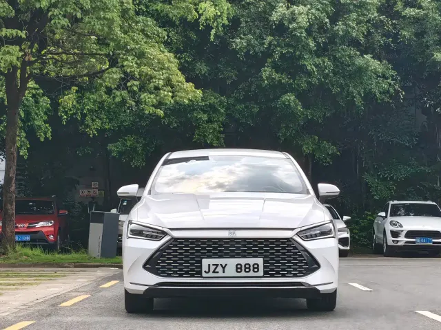 BYD Qin PLUS — Фото автомобиля 2