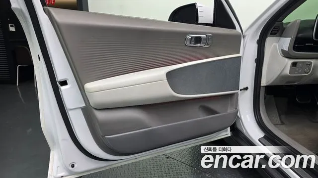 Hyundai Ioniq 6 — Фото автомобиля 13