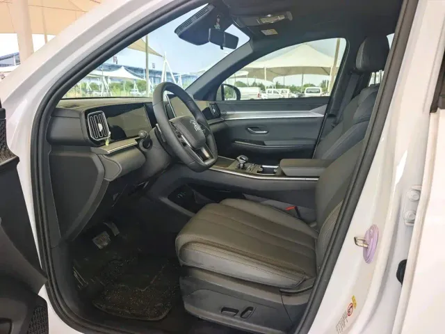 BYD Song Pro — Фото автомобиля 3