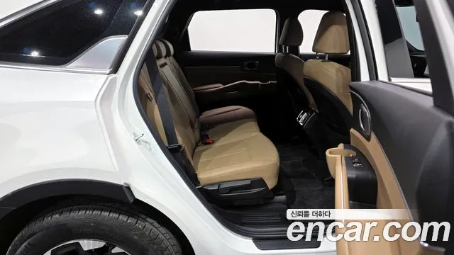 Kia Sorento Новый Sorento 4 поколение Дизель 2.2 2WD — Фото автомобиля 12