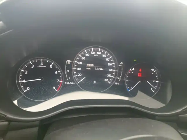 Mazda Axela — Фото автомобиля 11