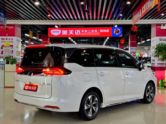 GAC Trumpchi M6 — Фото автомобиля 4