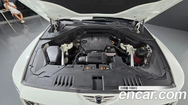 Genesis GV80 2.5T Бензин AWD — Фото автомобиля 6