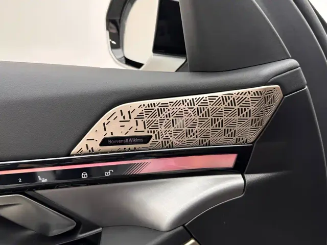 BMW 5 Series — Фото автомобиля 15