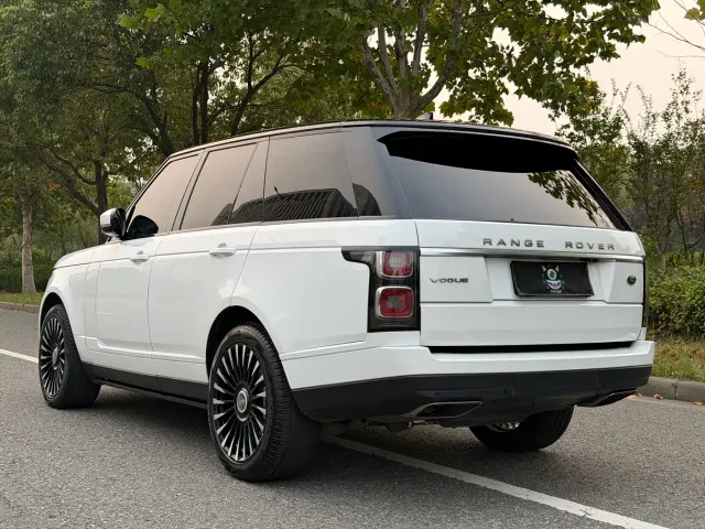 Land Rover Range Rover — Фото автомобиля 6