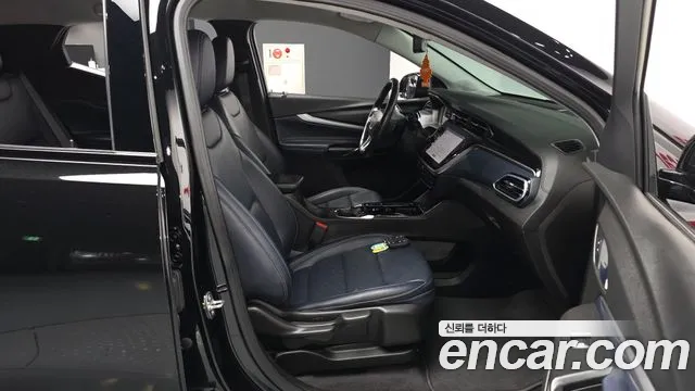 Chevrolet Bolt EUV — Фото автомобиля 17