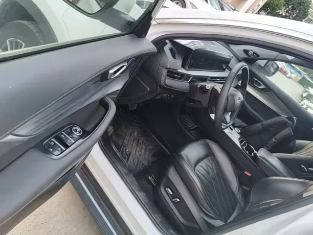 Chery Tiggo 8 PLUS Kunpeng e+ — Фото автомобиля 15
