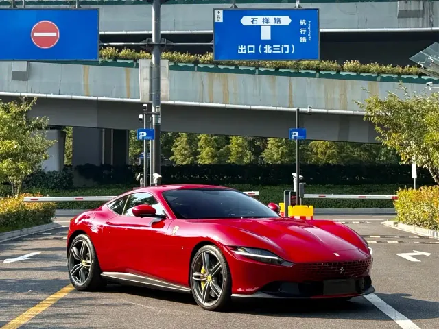 Ferrari Roma — Фото автомобиля 2