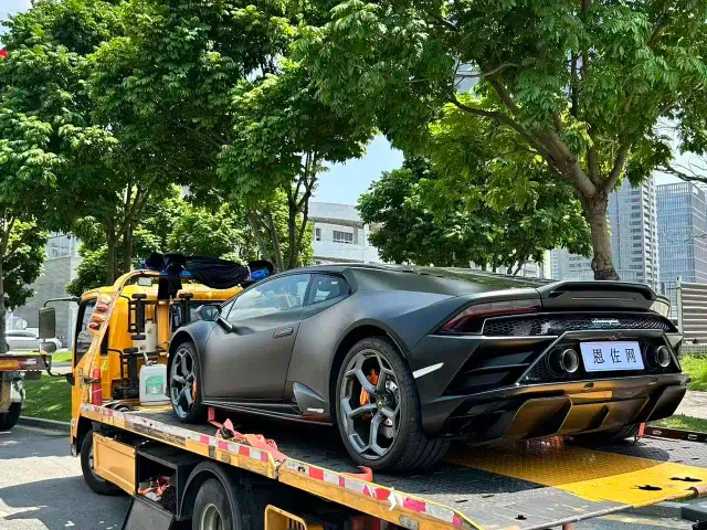 Lamborghini Huracan — Фото автомобиля 15