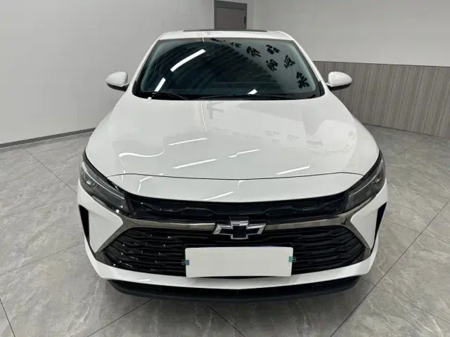 Chevrolet Monza — Фото автомобиля 2