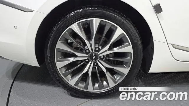 Kia K8 2.5 Бензин 2WD — Фото автомобиля 19