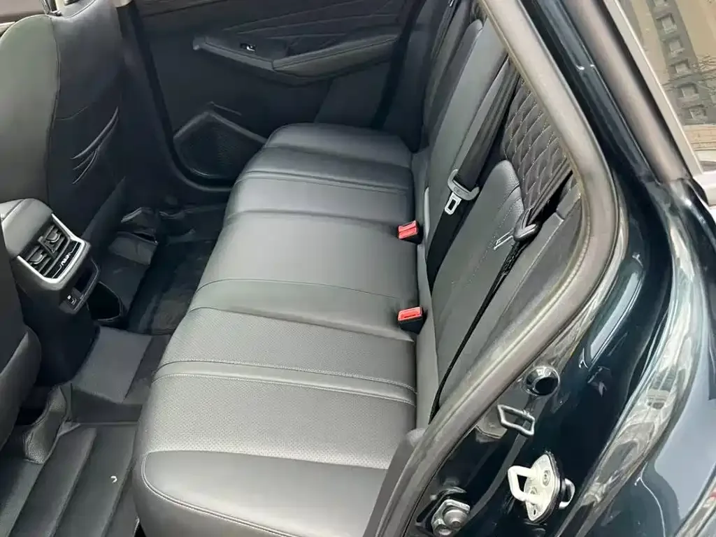 Dongfeng Aeolus Yixuan MAX 2021 1.5T Super Cool Dad Edition — Фото автомобиля 16