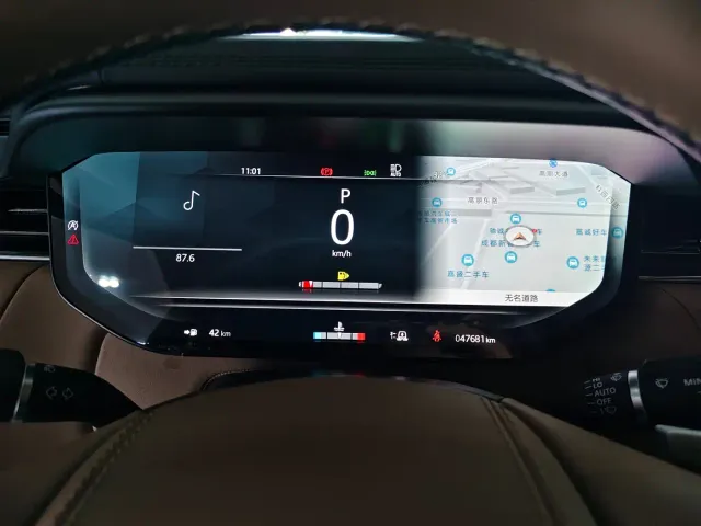 Land Rover Range Rover Sport — Фото автомобиля 9