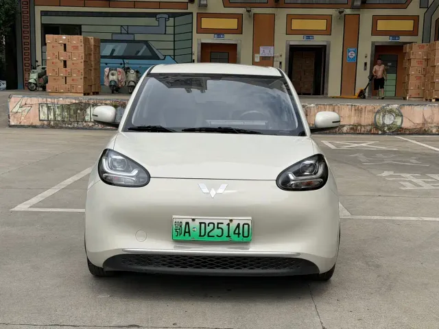 Wuling Bingo — Фото автомобиля 2
