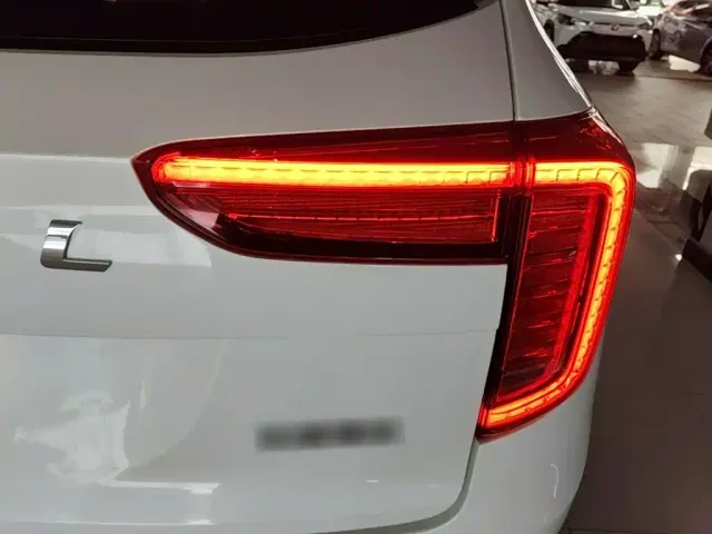 Haval Jolion — Фото автомобиля 7