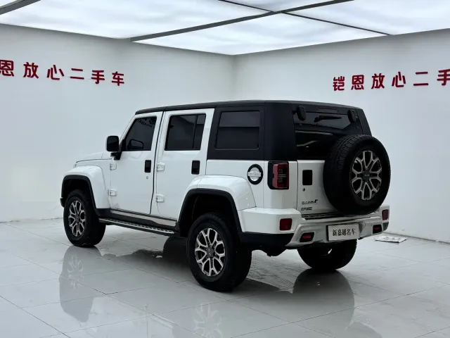BAIC BJ40 — Фото автомобиля 9