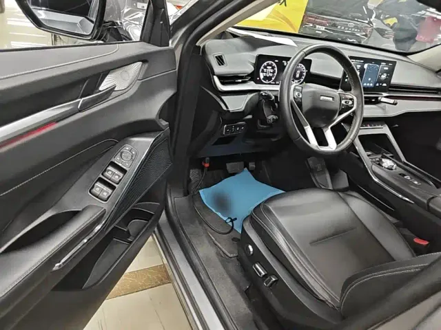 Haval H6 — Фото автомобиля 15