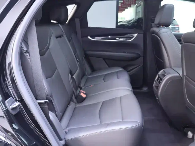 Cadillac XT5 — Фото автомобиля 22
