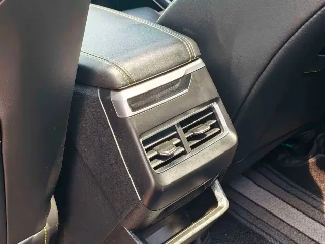 Geely Xingrui — Фото автомобиля 12