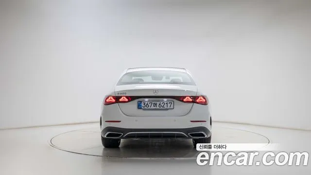 Mercedes-Benz E-Class W214 — Фото автомобиля 4