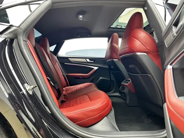 Audi A7L — Фото автомобиля 20
