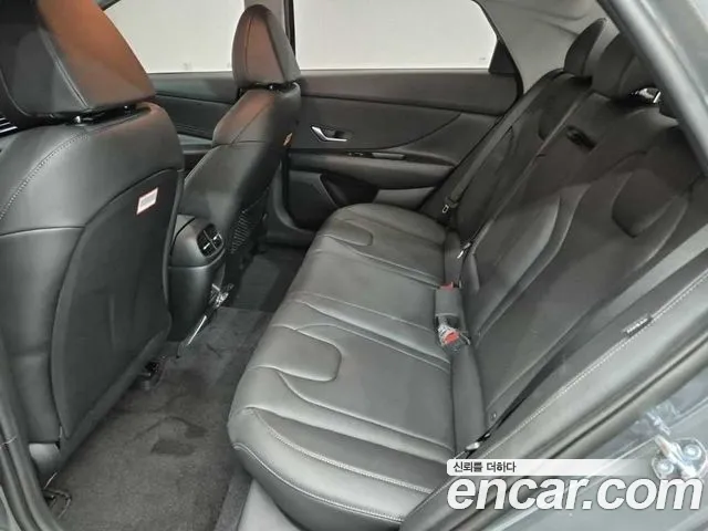 Hyundai Avante — Фото автомобиля 12