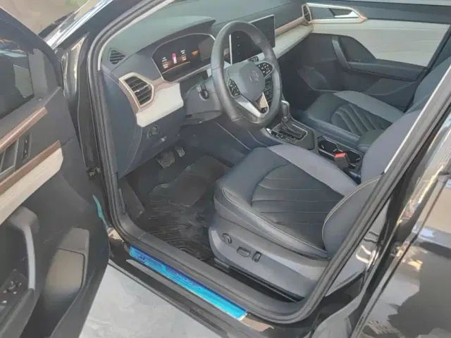Volkswagen Tharu — Фото автомобиля 9