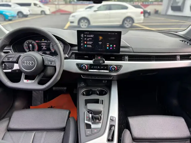 Audi A4L — Фото автомобиля 5