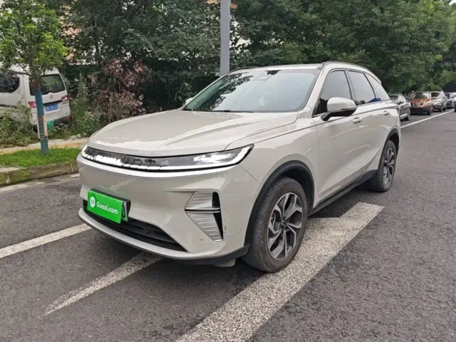 Фотография автомобиля — Haval Xiaolong MAX