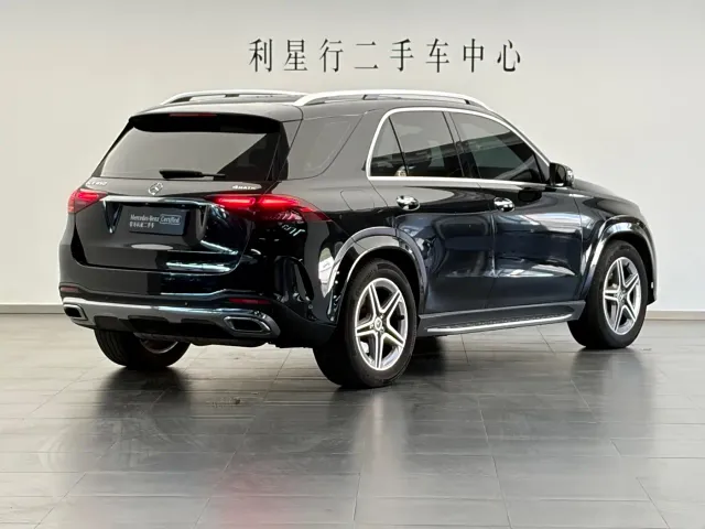 Mercedes-Benz GLE-Class — Фото автомобиля 2
