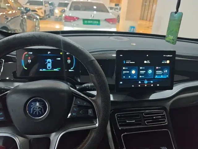 BYD Qin PLUS — Фото автомобиля 5