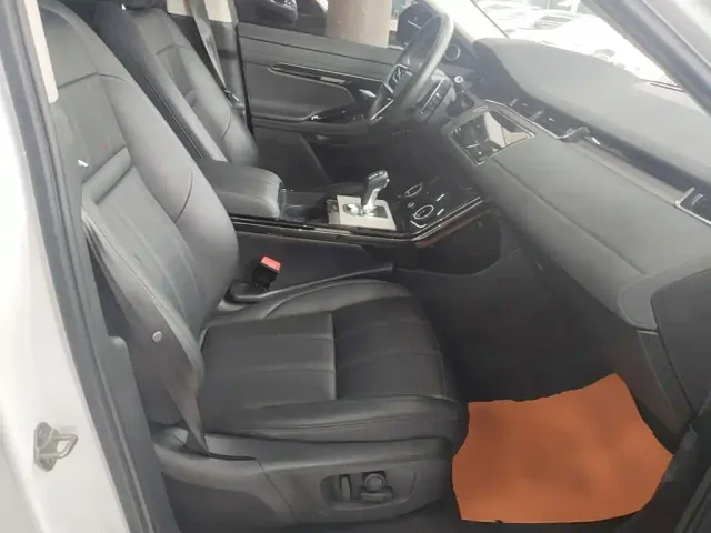 Land Rover Range Rover Evoque — Фото автомобиля 24
