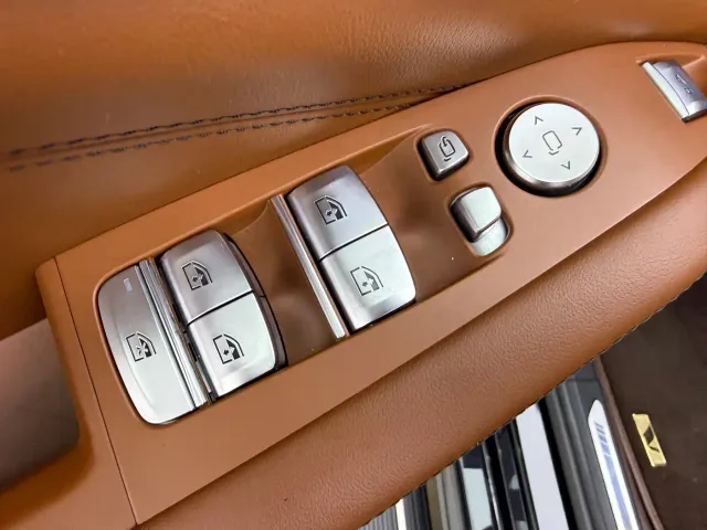 BMW X7 — Фото автомобиля 27