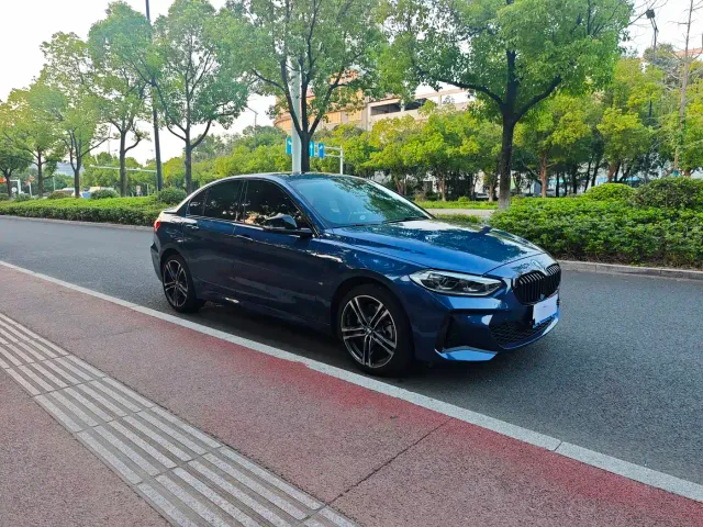 BMW 1 Series — Фото автомобиля 3