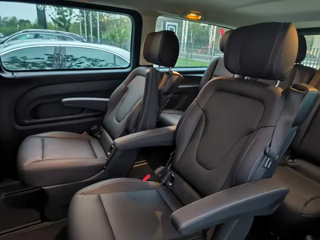 Mercedes-Benz Vito — Фото автомобиля 11