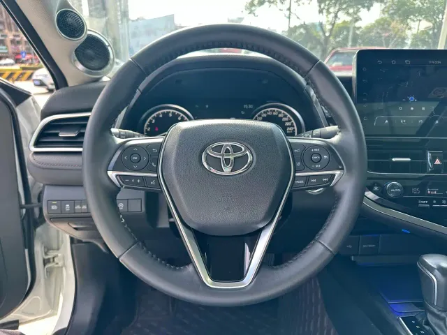 Toyota Camry — Фото автомобиля 18