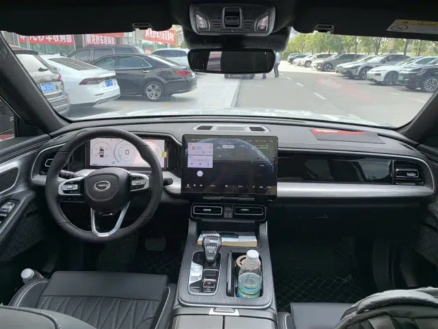 GAC Trumpchi GS8 — Фото автомобиля 6