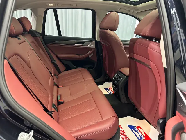 BMW X3 — Фото автомобиля 20