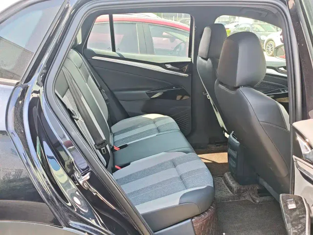 Volkswagen ID.4 Crozz — Фото автомобиля 8