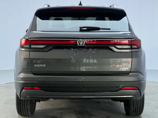 Changan CS35 Plus — Фото автомобиля 20